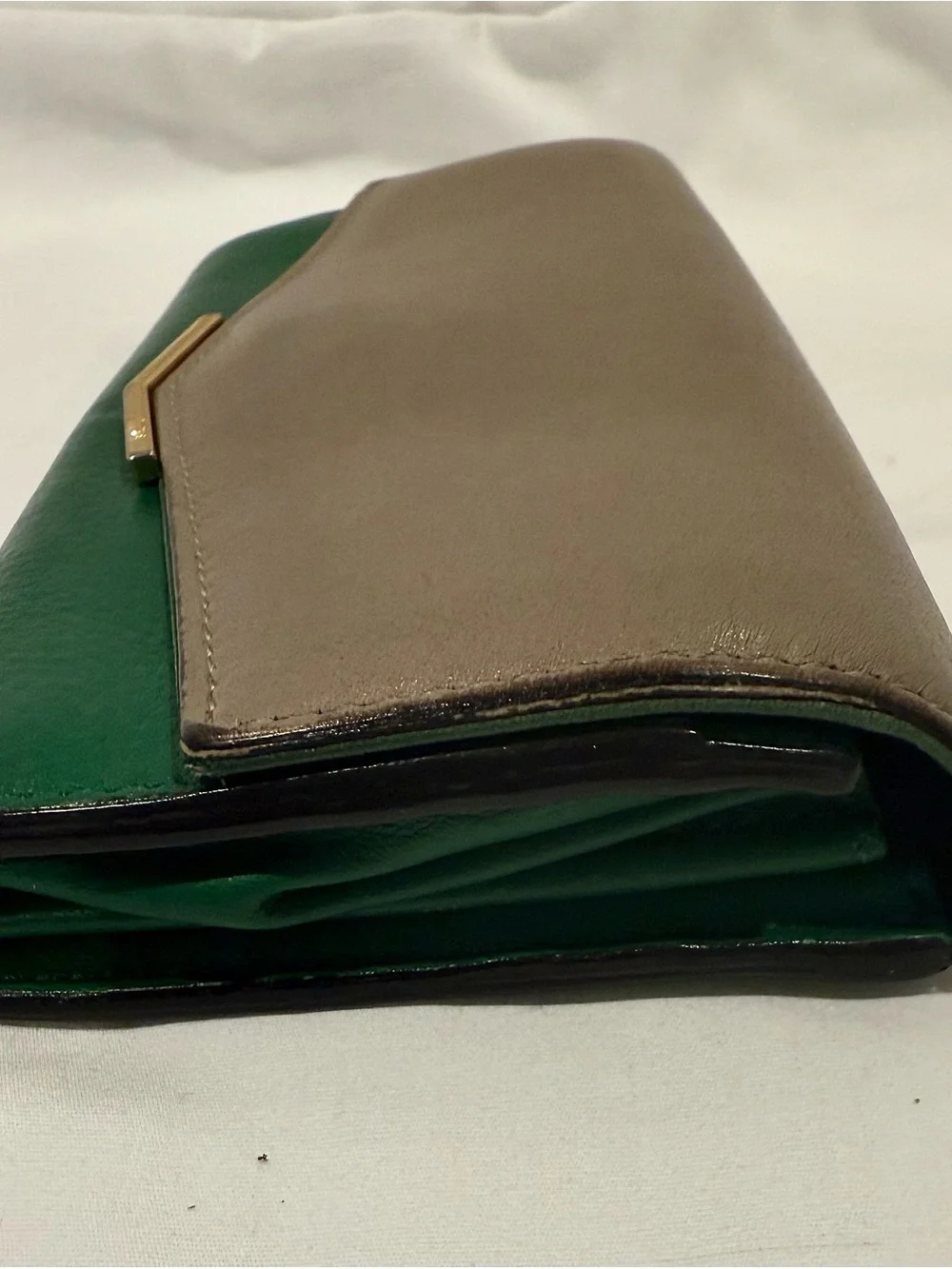 Fendi 2Jours Continental Leather Wallet Envelope Style In Taupe/Green